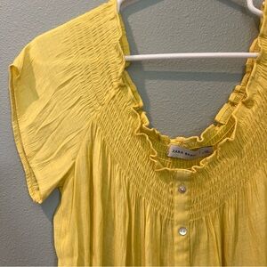 Zara Sunny Yellow Blouse Size Medium